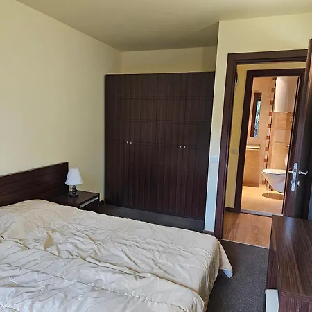 Terra Complex B4 - Private - Golf, Skiing & Апартаменти Бансько